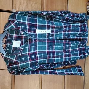 SO plaid button down, long sleeve shirt